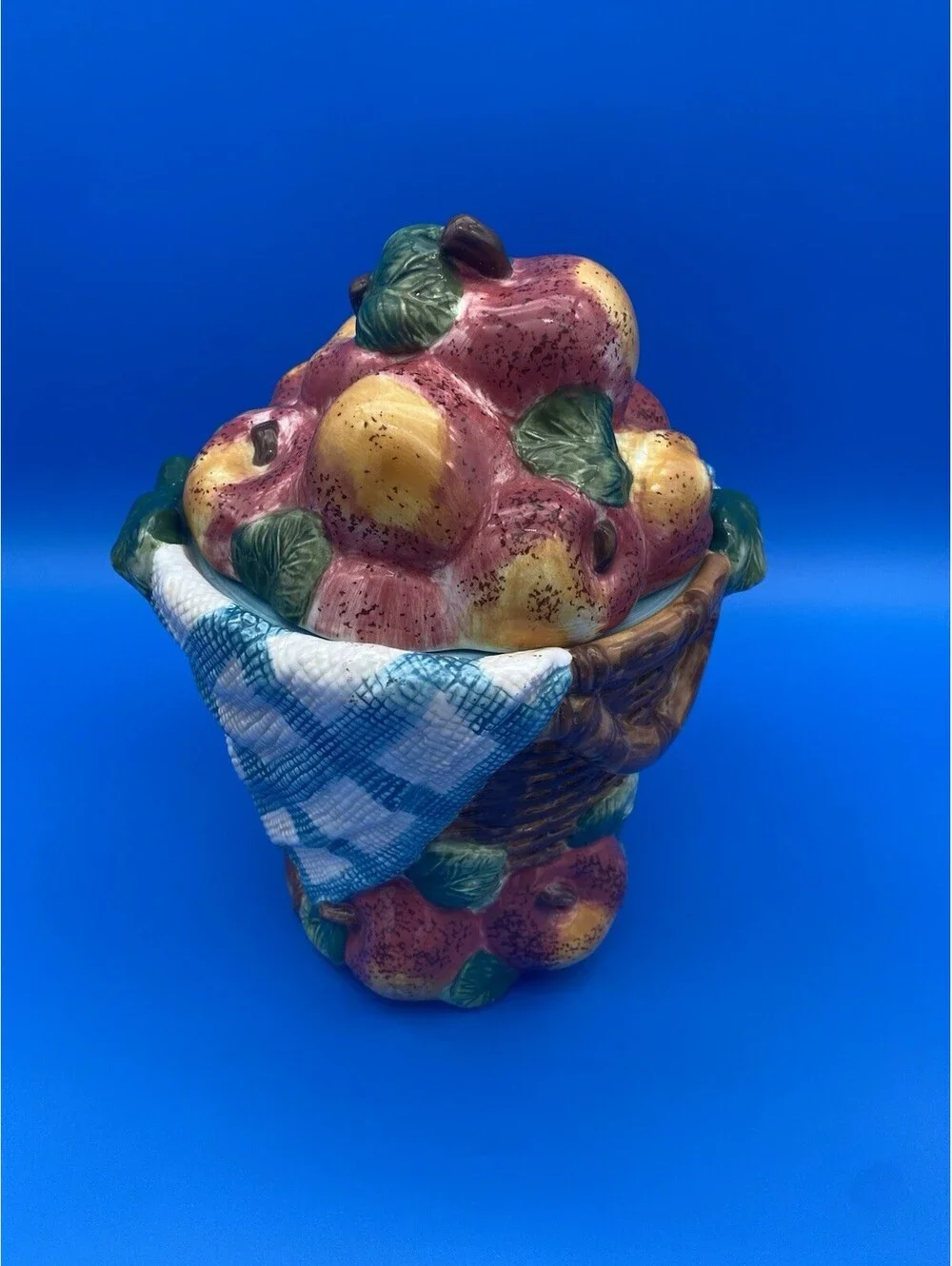 Garden Ridge Ceramic Apple Picking Basket Cookie Jar w/ Lid